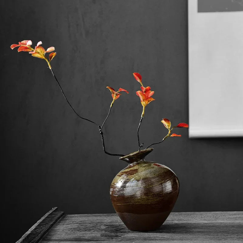 Porcelain Japanese Style Tabletop Vase Abstract Floral Decor