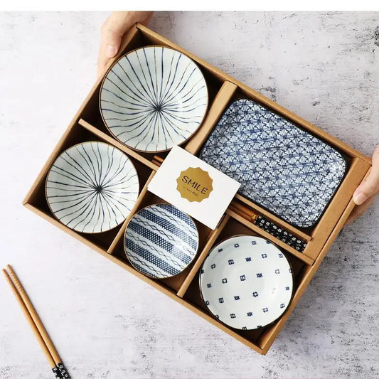 Japanese Retro Ceramic Dinnerware Set With Plates And Bowls