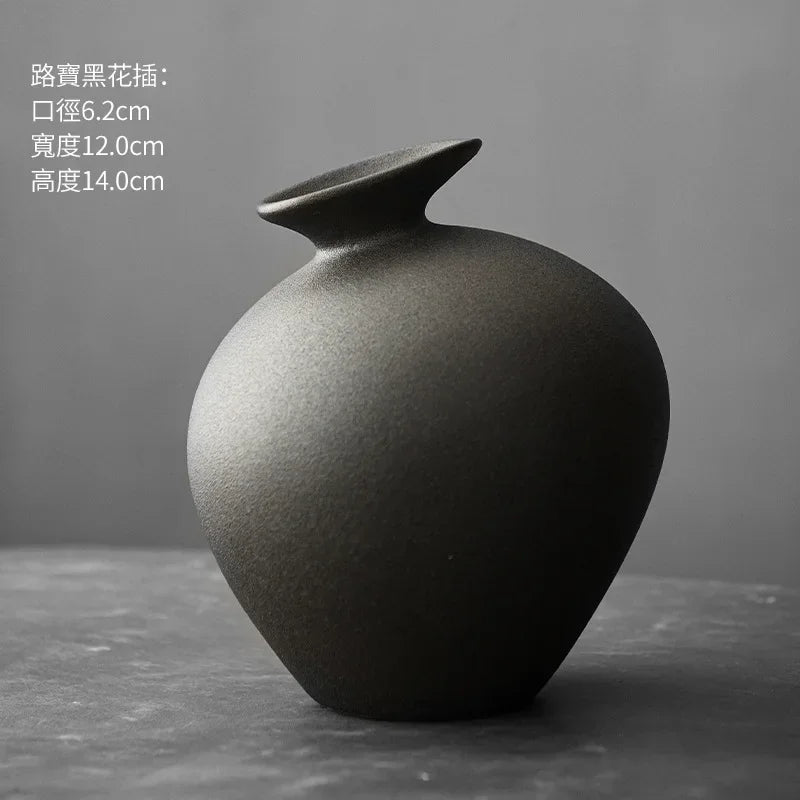Porcelain Japanese Style Tabletop Vase Abstract Floral Decor