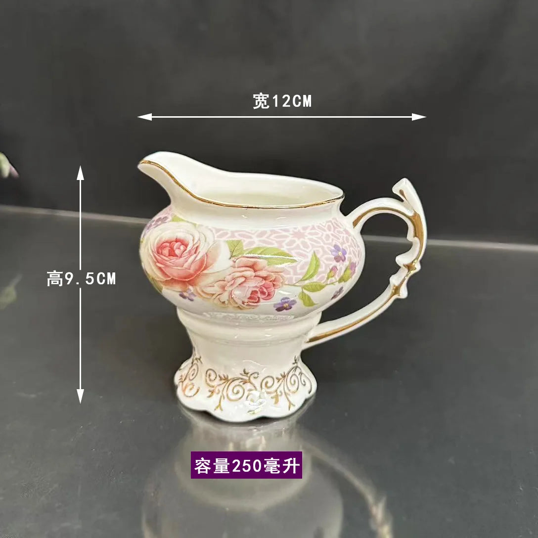 Palace style afternoon tea coffee set coffee cup pot pot hollowed out Dim sum plate