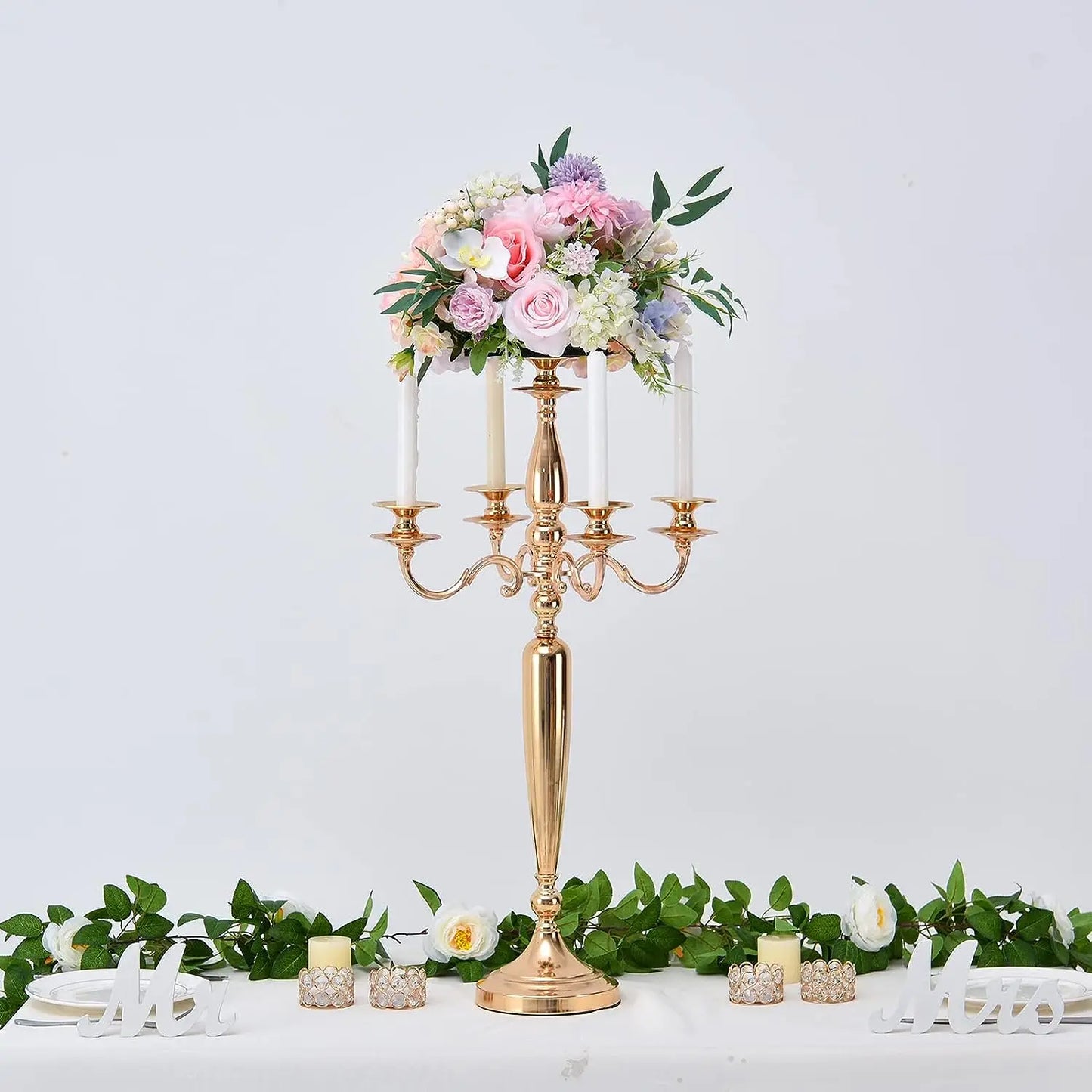 Wholesales Metal Candelabra Tapper Candle Holder 5 Arm Candlestick Christmas Decoration Wedding Party Table Centerpieces