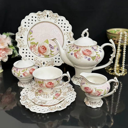 Palace style afternoon tea coffee set coffee cup pot pot hollowed out Dim sum plate