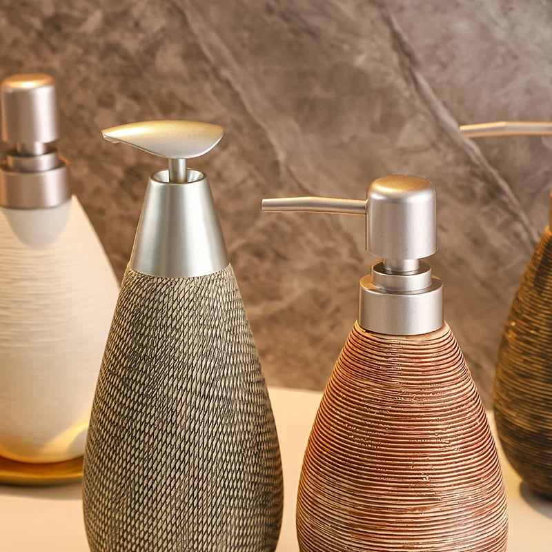 Refillable Teardrop Ceramic Lotion Dispenser Bottle With Pump